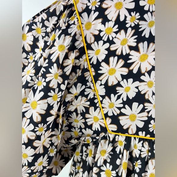 💚 3491. Daisy Floral Tie Front Mini Dress - Picture 9 of 11